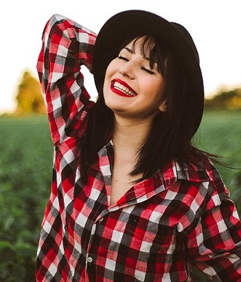 Koszula w kratę na jesień