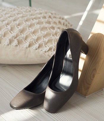 Eleganckie czółenka damskie na słupku