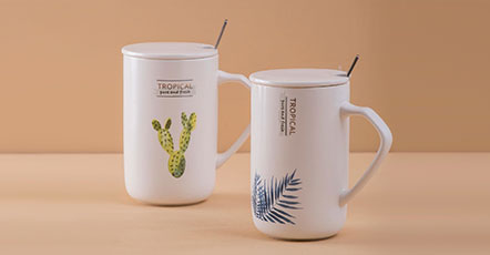 CERAMICZNE KUBKI Z NADRUKAMI