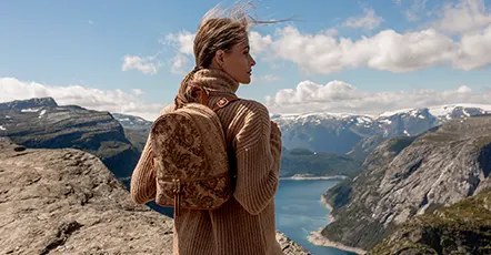 PLECAKI DAMSKIE – RODZAJE I PRZEZNACZENIE