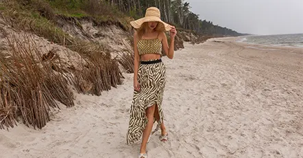 SPÓDNICA W MODNEJ ODSŁONIE – TE FASONY MUSISZ MIEĆ!