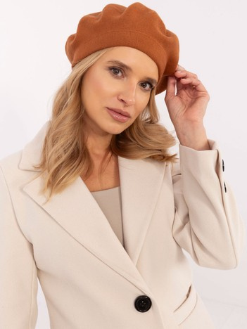 Brązowy damski beret z dzianiny