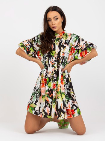 Czarna mini sukienka w kwiaty z falbankami na rękawach