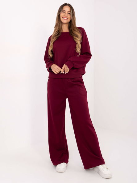 Burgundowy dresowy komplet z szerokimi spodniami