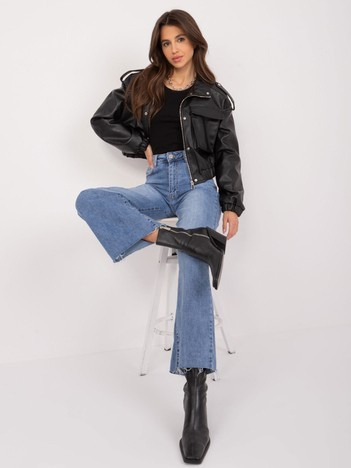 Czarna krótka kurtka z ekoskóry typu biker