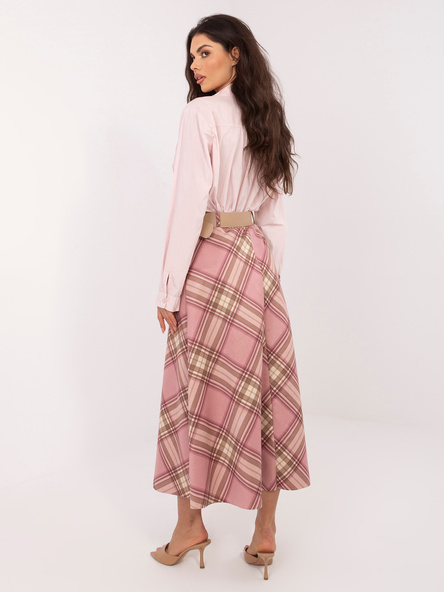 Różowa rozkloszowana spódnica w kratę