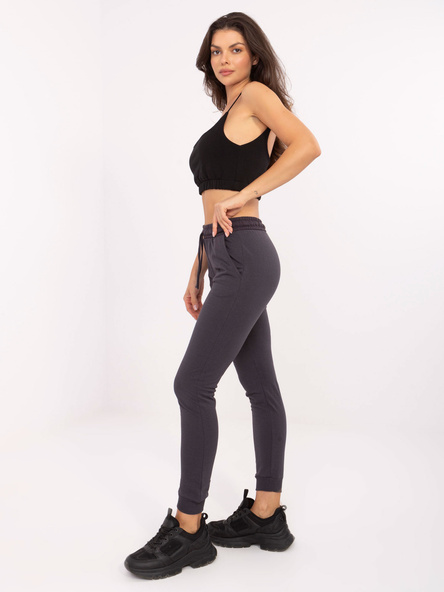 Grafitowe dresowe spodnie jogger BASIC FEEL GOOD