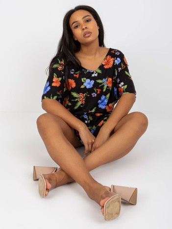 Czarno-niebieska mini sukienka plus size w kwiaty