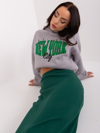 Szara bluza z kapturem i napisem