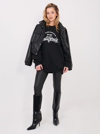 Czarna ocieplana bluza z napisem