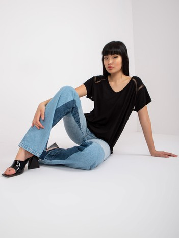 Czarna wiskozowa bluzka na co dzień z wycięciami