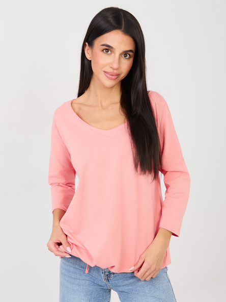 Brzoskwiniowa bluzka basic z wiązaniem RUE PARIS