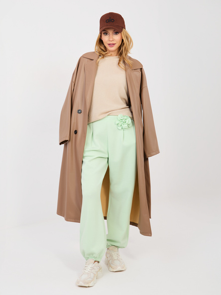 Pastelowe zielone dresowe spodnie ze ściągaczami