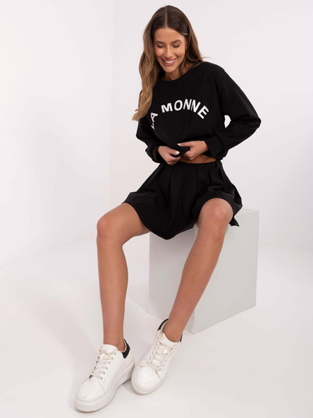 Czarny casualowy komplet z krótką bluzą