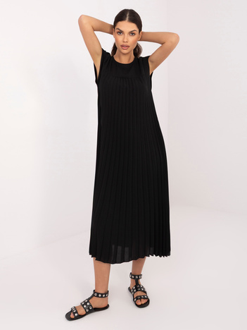 Czarna koktajlowa sukienka z kieszeniami RUE PARIS