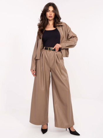 Ciemnobeżowe skórzane spodnie z zakładkami RUE PARIS