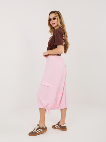Jasnoróżowa midi spódnica z sztruksu RUE PARIS