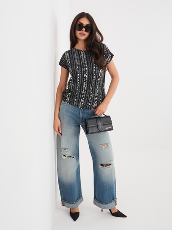 Czarna letnia bluzka z nadrukiem SUBLEVEL