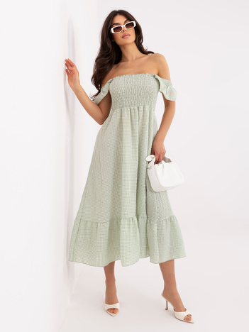 Pistacjowa letnia sukienka hiszpanka z falbaną