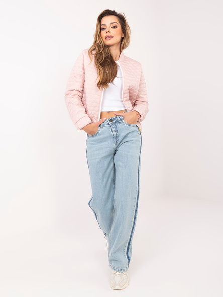 Jasnoróżowa pikowana kurtka z kieszeniami