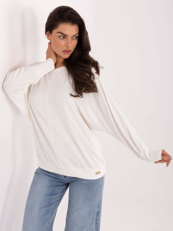 Ecru damska bluzka o kroju nietoperza