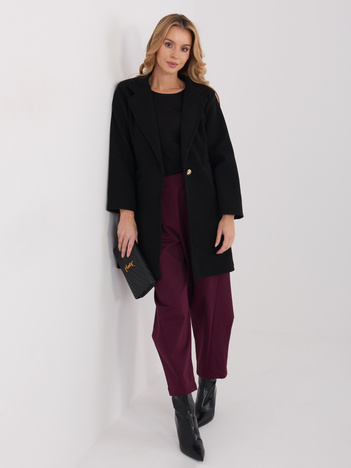 Czarny elegancki płaszcz z kieszeniami