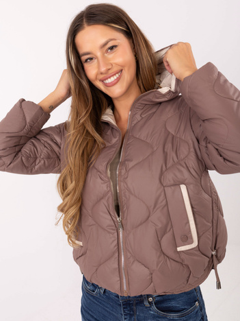 Brązowa krótka kurtka z pikowaniem