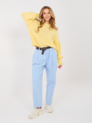 Pastelowe niebieskie spodnie marchewki z sztruksu