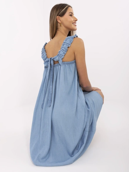 Niebieska maxi sukienka z cienkiego jeansu