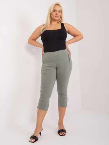 Khaki dopasowane spodnie plus size z nogawką 3/4