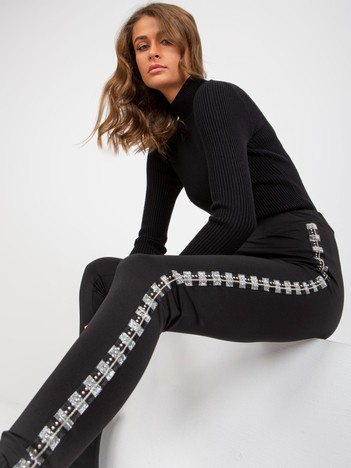 Czarne damskie legginsy na co dzień z aplikacją