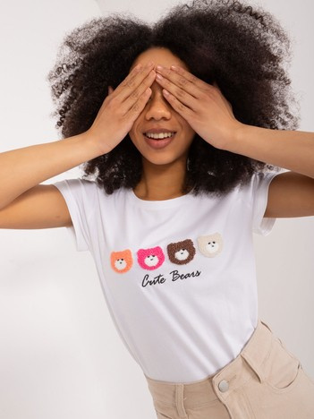 Biały damski t-shirt z naszywkami BASIC FEEL GOOD