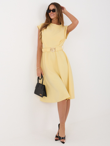 Jasnożółta midi sukienka z paskiem