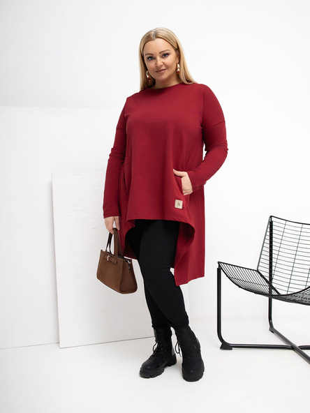 Bordowa asymetryczna tunika plus size