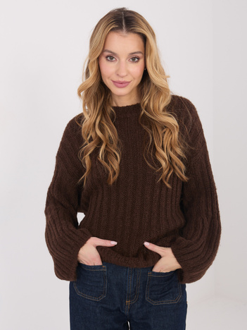 Brązowy sweter oversize z okrągłym dekoltem