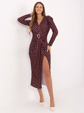 Bordowa drapowana sukienka w groszki