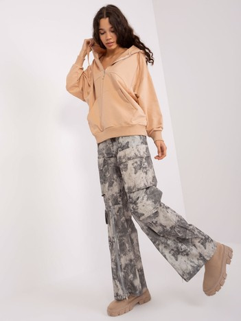 Camelowa damska bluza kangurka z kapturem