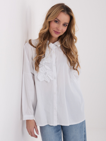 Biała damska koszula casualowa z kwiatową aplikacją 3D