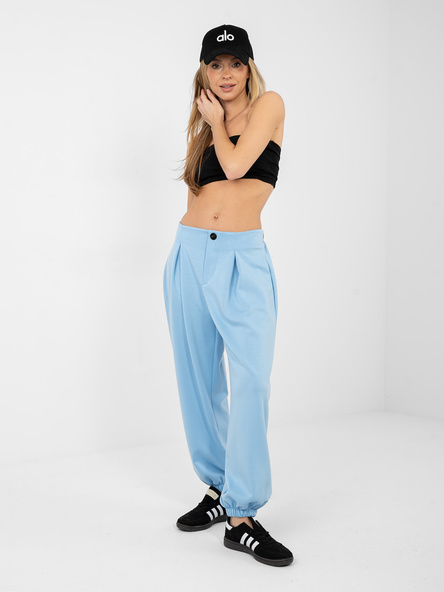 Jasnoniebieskie spodnie z miękkiego materiału