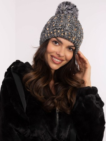Szara ciepła czapka damska na zimę