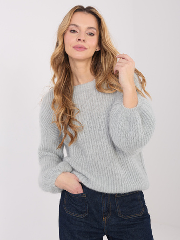 Szary damski sweter z miękkiej dzianiny