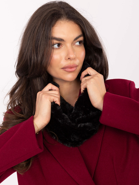 Czarny ciepły komin damski