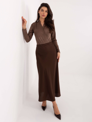 Brązowe eleganckie body z kopertowym dekoltem