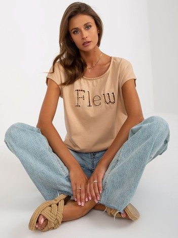 Camelowy bawełniany t-shirt z wycięciami