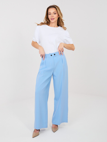 Pastelowe niebieskie garniturowe spodnie z zakładkami RUE PARIS