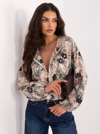 Czarna damska kurtka o kroju bomberki