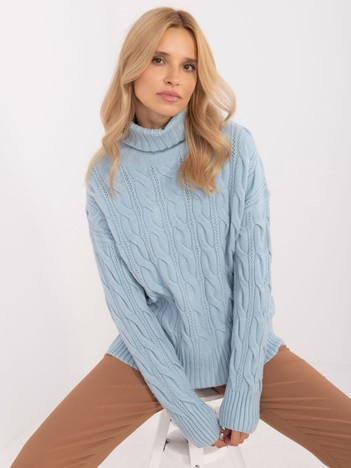 Jasnoniebieski damski sweter oversize z golfem