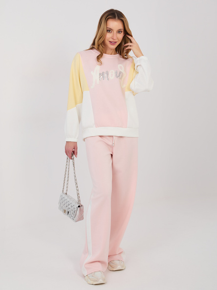 Pastelowy różowy komplet z bluzą bez kaptura RUE PARIS