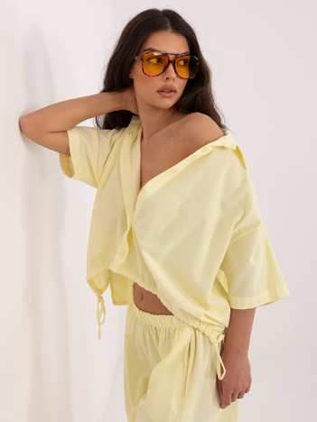 Jasnożółta krótka koszula z sztruksu