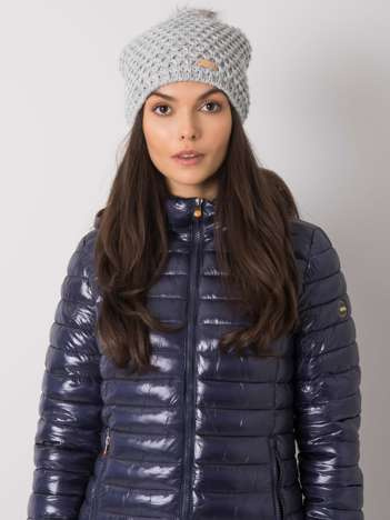 Szara czapka zimowa z pomponem